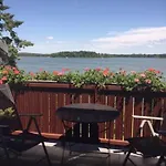 Gast-& Logierhaus Am Rheinsberger 4*