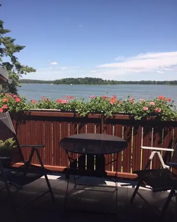 Gast-& Logierhaus Am Rheinsberger See 4*