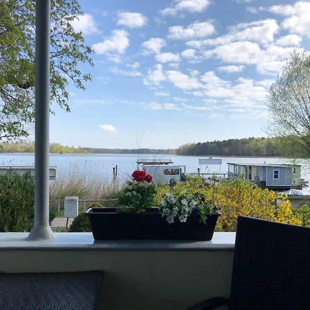 Guest house Gast-& Logierhaus Am Rheinsberger