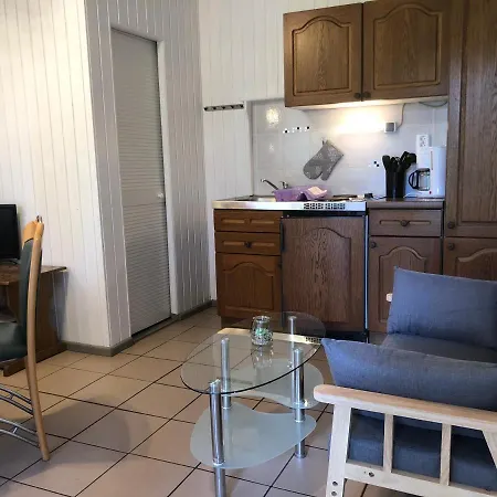 Gast-& Logierhaus Am Rheinsberger 4*