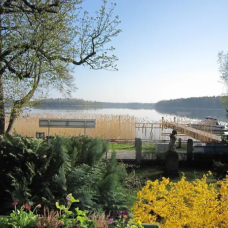 Guest house Gast-& Logierhaus Am Rheinsberger 4*