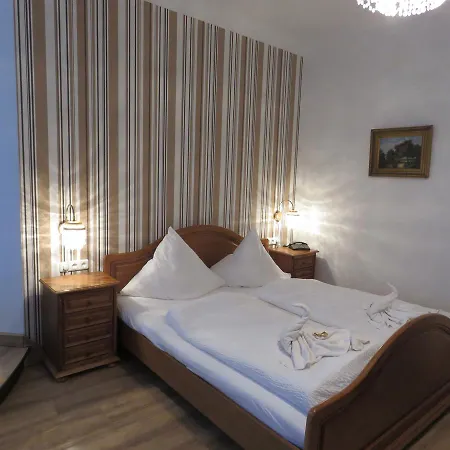 Gast-& Logierhaus Am Rheinsberger 4* Rheinsberg