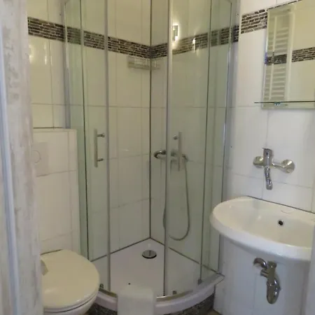 Gast-& Logierhaus Am Rheinsberger Guest house 4*