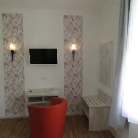 Gast-& Logierhaus Am Rheinsberger Guest house 4*