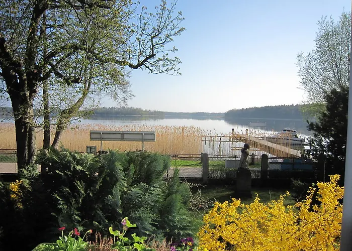 Casa de hóspedes Gast-& Logierhaus Am Rheinsberger 4*