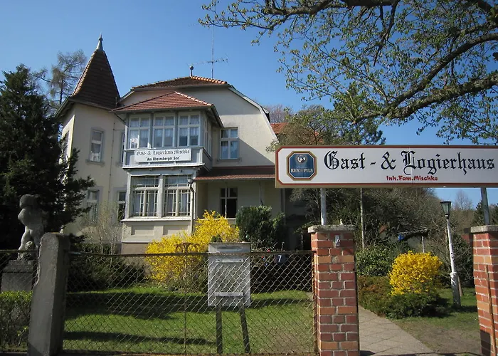 Casa de hóspedes Gast-& Logierhaus Am Rheinsberger