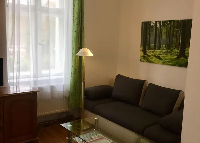 Casa de hóspedes Gast-& Logierhaus Am Rheinsberger 4*